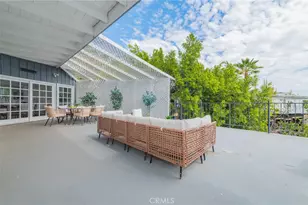 9400 Sierra Mar Dr, Los Angeles, CA 90069 - Photo 45