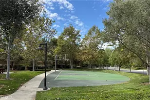 89 Kestrel, Irvine, CA 92618 - Photo 35