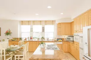 2530 Tuscany Way, Fullerton, CA 92835 - Photo 17