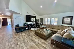 5712 Donna Ave, Tarzana, CA 91356 - Photo 7