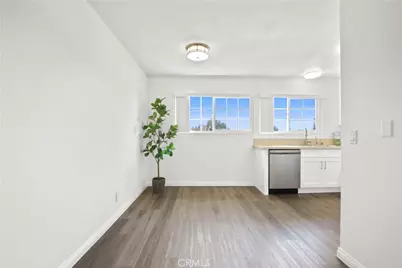 326 Streamwood, Irvine, CA 92620 - Photo 7