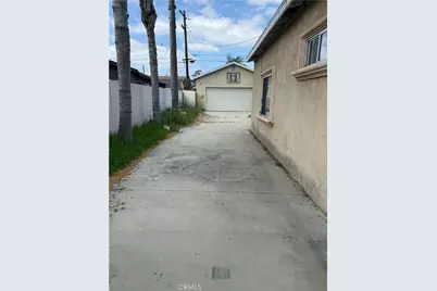 8709 Belmont, Bellflower, CA 90706 - Photo 23