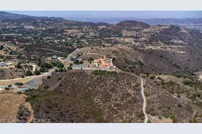 21959 Avenida De Arboles, Murrieta, CA 92652 - Photo 9