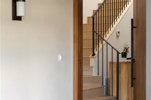 19321 Manor Point Cir, Huntington Beach, CA 92648 - Photo 7