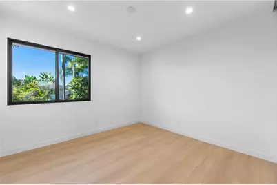 19321 Manor Point Circle, Huntington Beach, CA 92648 - Photo 43