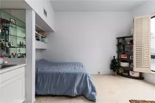 9 Flores, Irvine, CA 92612 - Photo 21