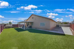 13864 Grant Way, Oak Hills, CA 92344 - Photo 31