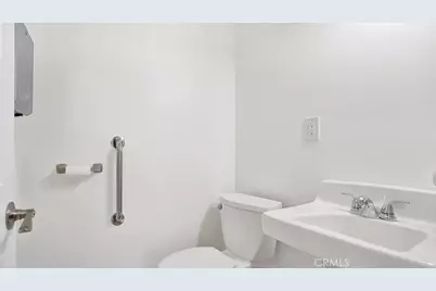 729 E Chapman, Orange, CA 92866 - Photo 23