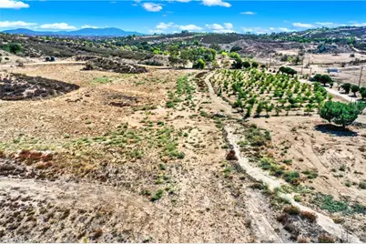39145 Calle Cordova, Temecula, CA 92592 - Photo 7
