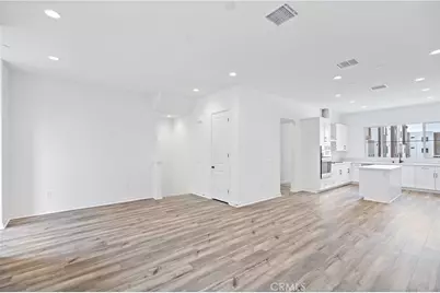 127 Culture, Irvine, CA 92618 - Photo 7