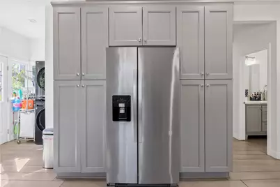 1007 S Magnolia Avenue, Ontario, CA 91762 - Photo 5