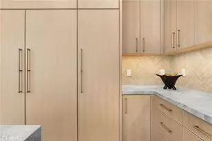 305 Fernleaf, Corona del Mar, CA 92625 - Photo 17