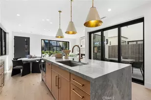 305 Fernleaf, Corona del Mar, CA 92625 - Photo 15