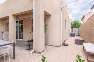 120 Mongoose, Irvine, CA 92618 - Photo 35