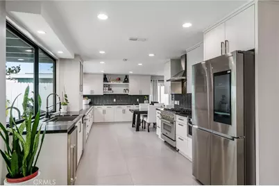 6611 Crista Palma, Huntington Beach, CA 92647 - Photo 11