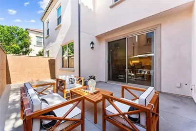 136 Newburry, Irvine, CA 92618 - Photo 15