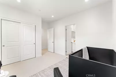 136 Newburry, Irvine, CA 92618 - Photo 25