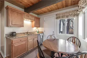 548 Moreno Ln, Sugarloaf, CA 92386 - Photo 13