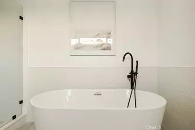 1585 Miramar, Newport Beach, CA 92661 - Photo 39