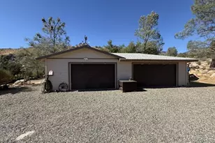 9780 Fay Ranch, Weldon, CA 93240 - Photo 19