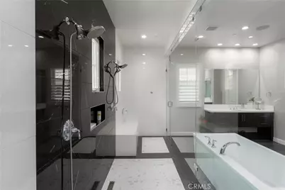 162 Leafy, Irvine, CA 92602 - Photo 31