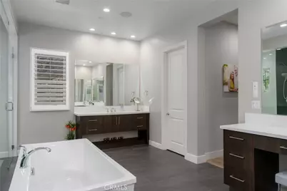 162 Leafy, Irvine, CA 92602 - Photo 33