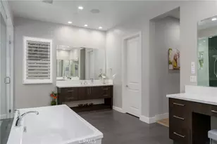 162 Leafy, Irvine, CA 92602 - Photo 33