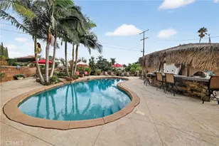 951 W Kendall, Corona, CA 92882 - Photo 29