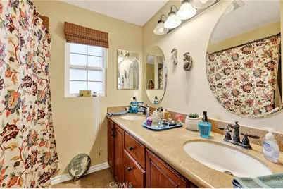 951 W Kendall, Corona, CA 92882 - Photo 21