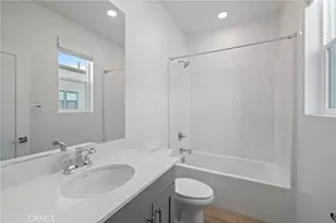 712 S Grable Cir, Orange, CA 92868 - Photo 25