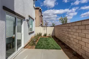 28500 Via Priorat, Temecula, CA 92591 - Photo 5