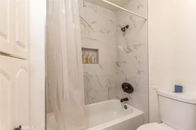 2875 S Fairview #B, Santa Ana, CA 92704 - Photo 17