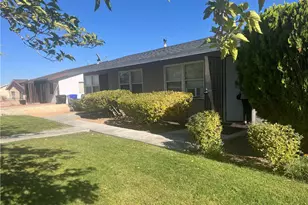 14703 Mesa Dr, Victorville, CA 92395 - Photo 7