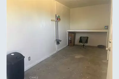 14703 Mesa Dr, Victorville, CA 92395 - Photo 29