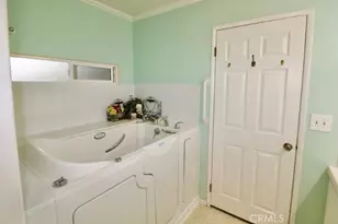 2544 Forrest Lake, Santa Ana, CA 92705 - Photo 45