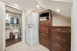 20331 Bluffside Cir, Huntington Beach, CA 92646 - Photo 9