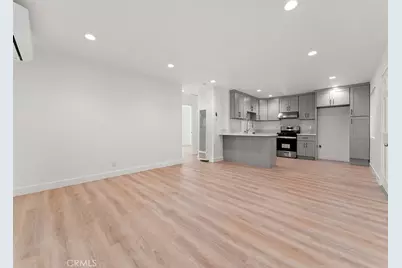 308 S Laurel Street, Santa Ana, CA 92704 - Photo 17