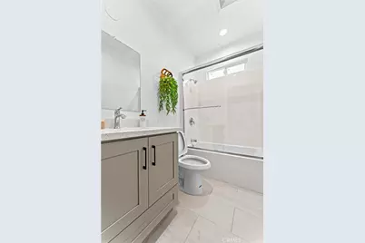 308 S Laurel Street, Santa Ana, CA 92704 - Photo 43
