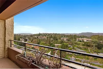 24055 Paseo Del Lago #1355, Laguna Woods, CA 92637 - Photo 5