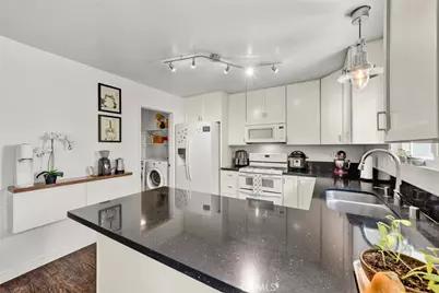 177 N Singingwood Street #22, Orange, CA 92869 - Photo 7