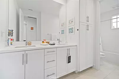 112 San Benito, Irvine, CA 92618 - Photo 31