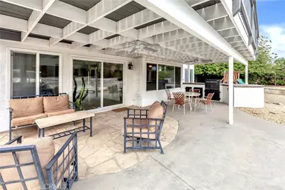 22041 Windtree, Wildomar, CA 92595 - Photo 15