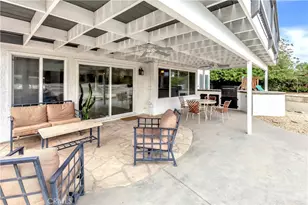 22041 Windtree, Wildomar, CA 92595 - Photo 15