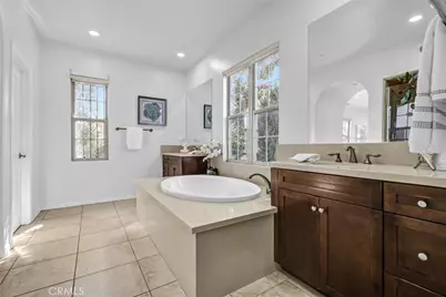 83 Mission, Irvine, CA 92620 - Photo 21