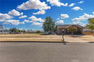 27953 Atlantic, Highland, CA 92346 - Photo 47