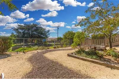 27953 Atlantic, Highland, CA 92346 - Photo 63