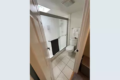 16083 Crete, Huntington Beach, CA 92649 - Photo 15