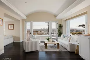 125 Kings Pl, Newport Beach, CA 92663 - Photo 33