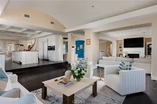 125 Kings Pl, Newport Beach, CA 92663 - Photo 27