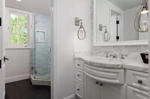 125 Kings Pl, Newport Beach, CA 92663 - Photo 11